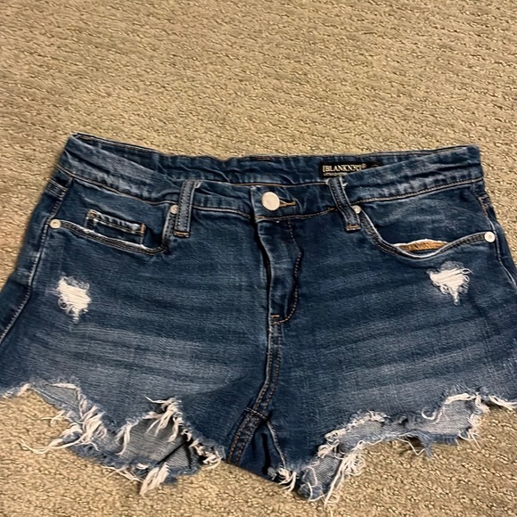Medium- dark washed Jean shorts size 27 - Picture 1 of 3